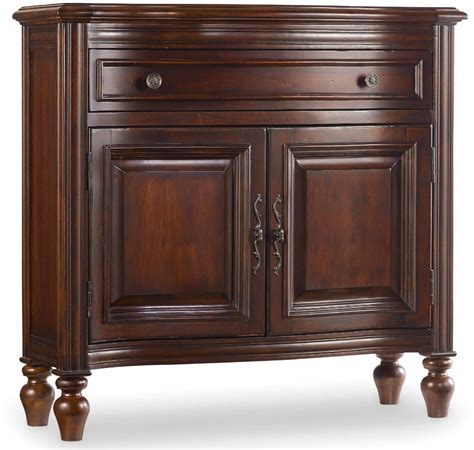 chest of drawers for hallway